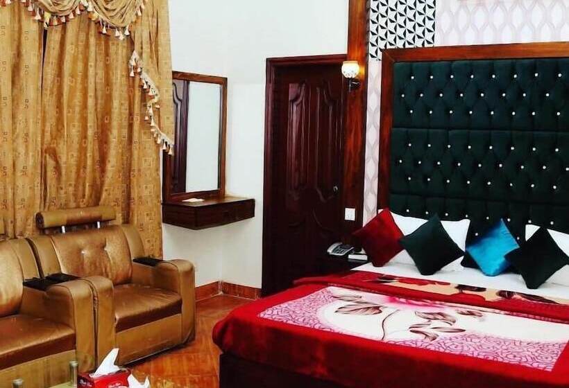 اتاق لوکس, Serena Palace