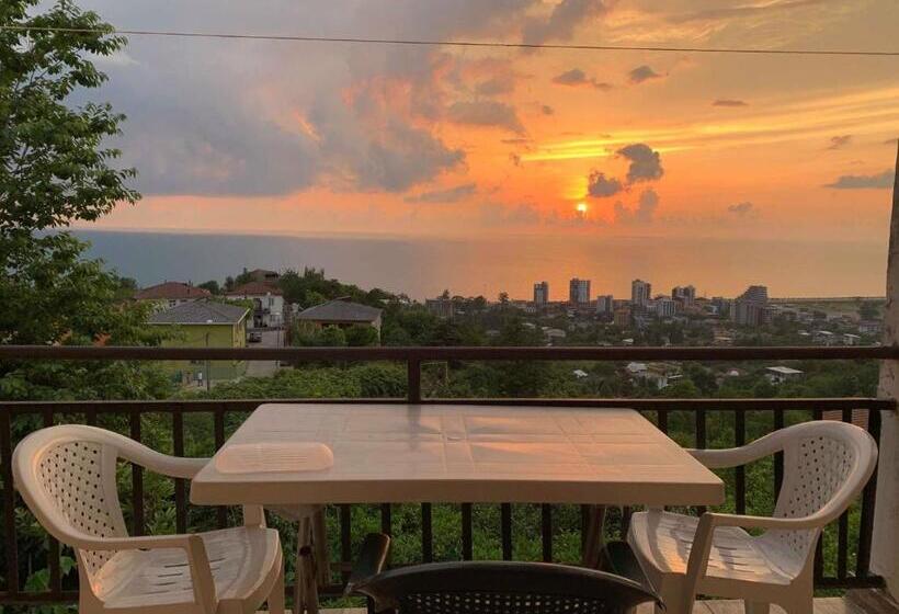 חדר סטנדרט לשלושה, Guest House Nona