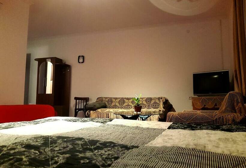 اتاق استاندارد چهار تخته, Guest House Villa