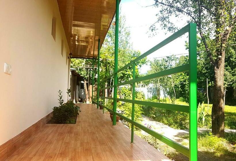 اتاق استاندارد چهار تخته, Guest House Villa