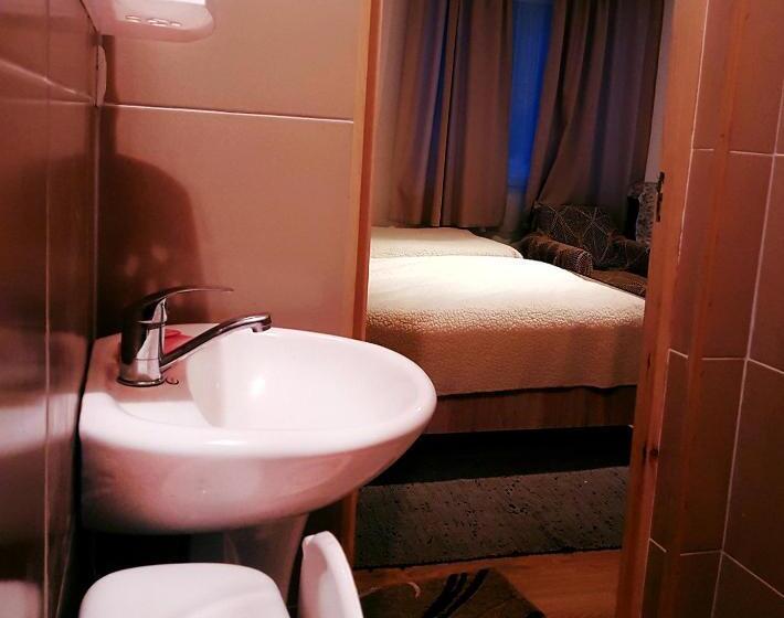 اتاق استاندارد سه نفره, Guest House Villa