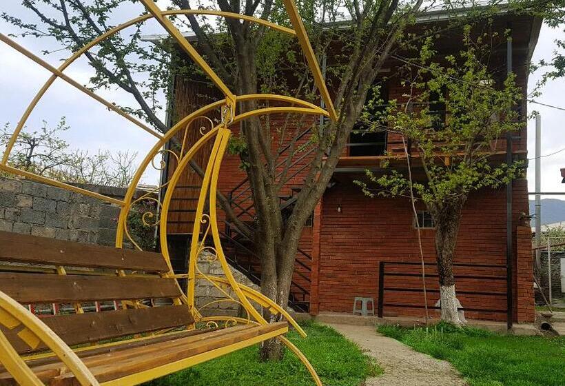 ویلای 1 خوابه با چشمانداز باغ, Guest House Villa