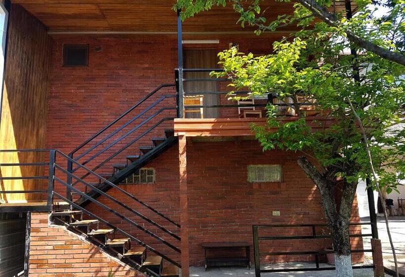 ویلای 1 خوابه با چشمانداز باغ, Guest House Villa