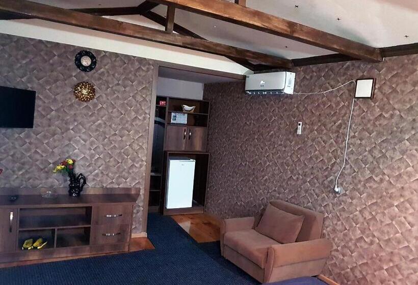 ویلای 1 خوابه با چشمانداز باغ, Guest House Villa