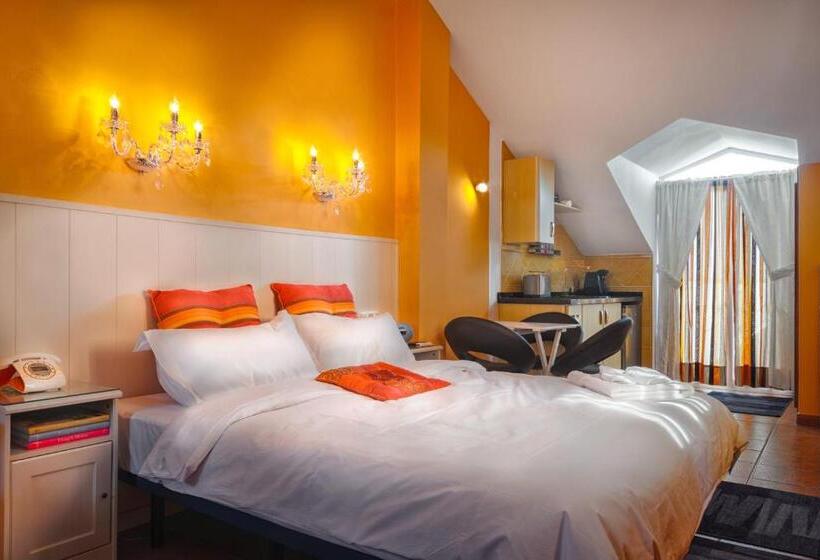 Семейный Номер Вид на Море, Boutique Hotel Pueblo