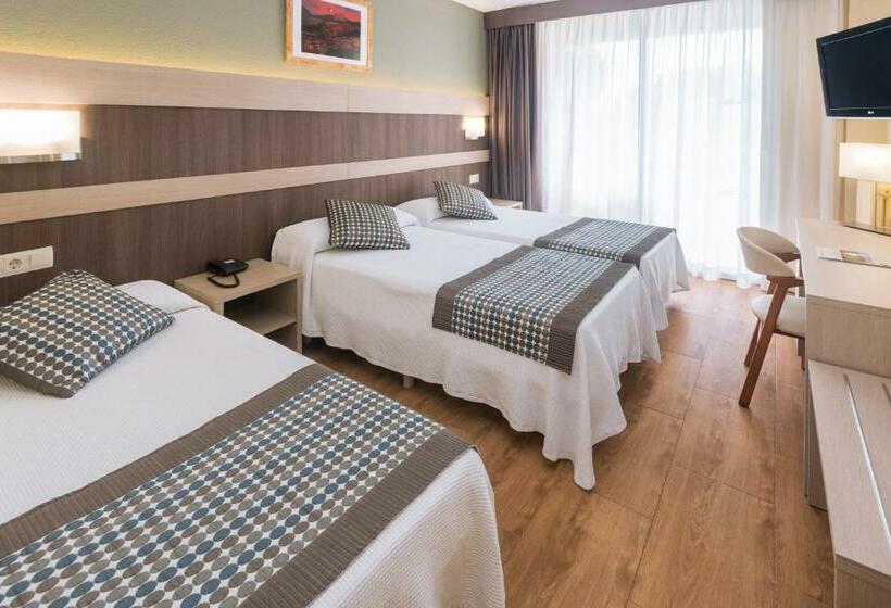 Трехместный Номер Стандарт с Балконом, 4r Playa Park