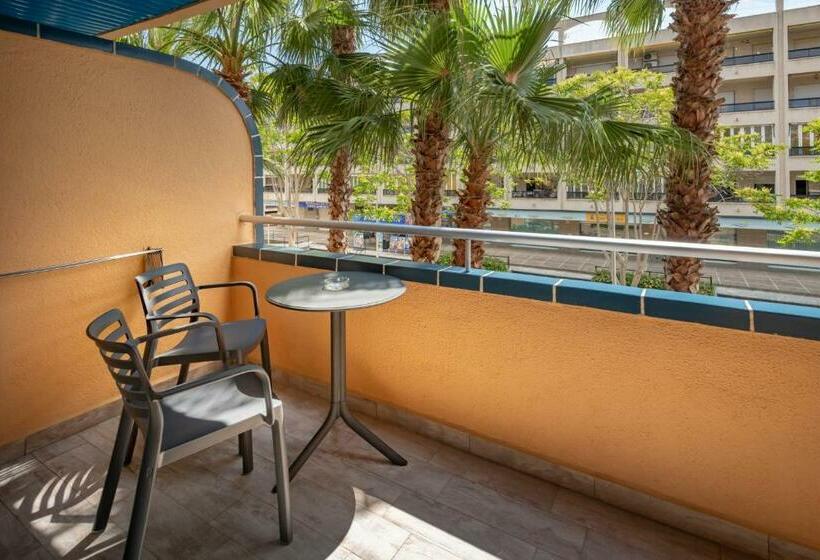 Трехместный Номер Стандарт с Балконом, 4r Playa Park