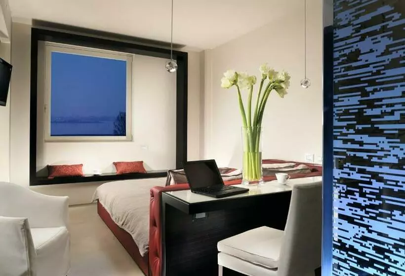シングルデラックスルーム, Antony Hotel   Venice Airport