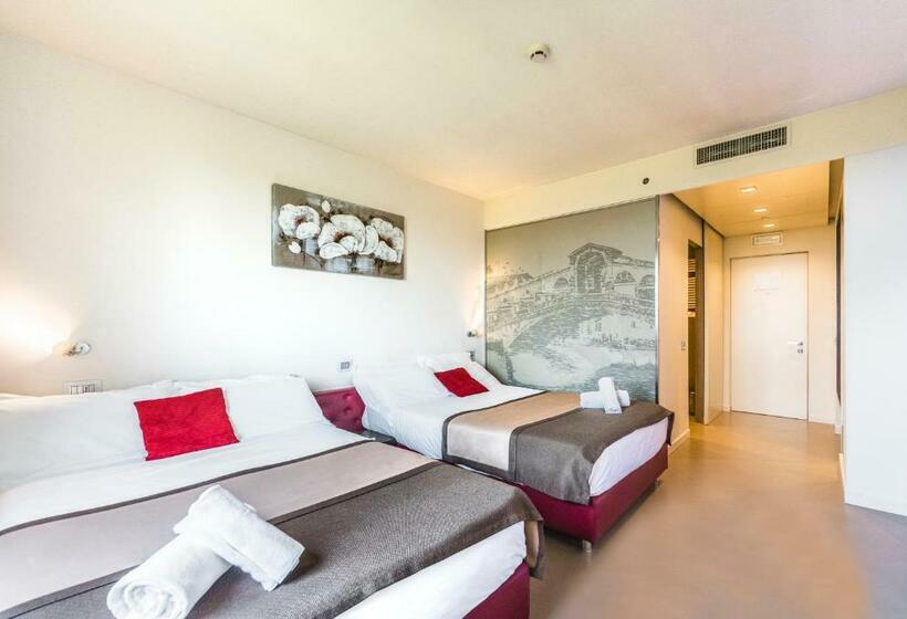 חדר סופריור לשלושה, Antony Hotel   Venice Airport