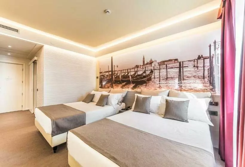 スーペリアファミリールーム, Antony Hotel   Venice Airport