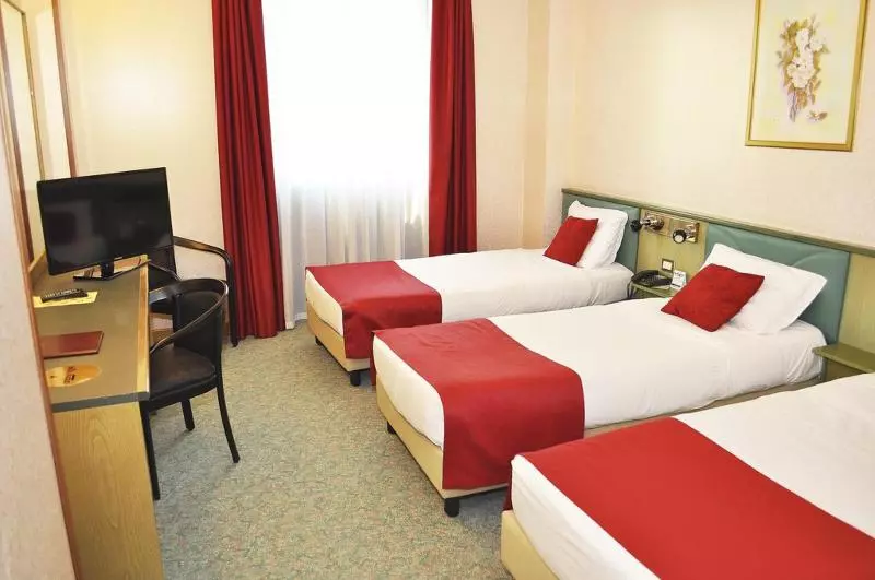 エコノミートリプルルーム, Antony Hotel   Venice Airport