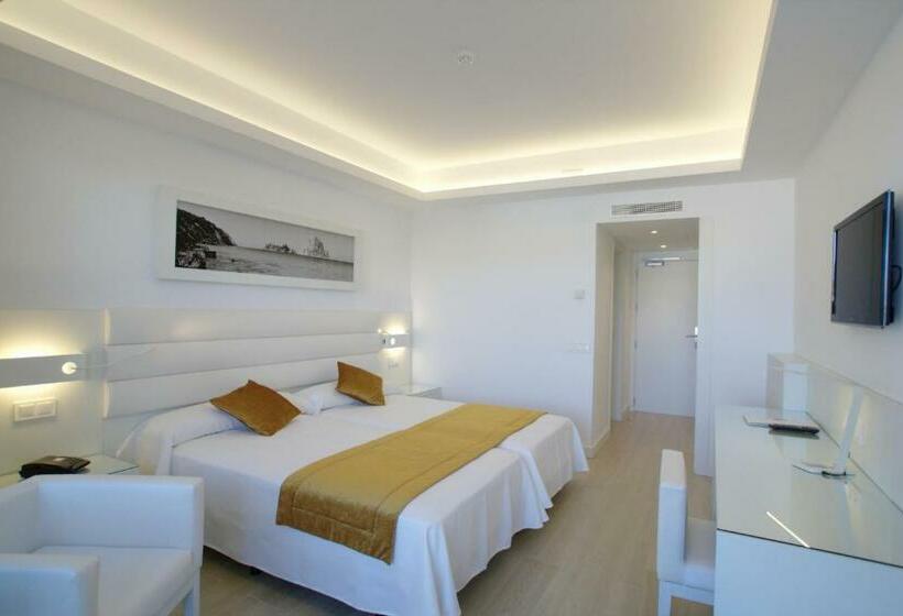 اتاق استاندارد با چشم‌انداز دریا, Argos Ibiza