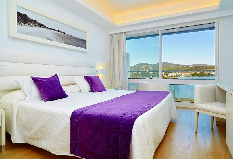 اتاق استاندارد با چشم‌انداز دریا, Argos Ibiza