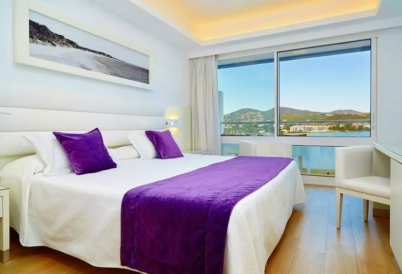 اتاق استاندارد با چشم‌انداز دریا, Argos Ibiza