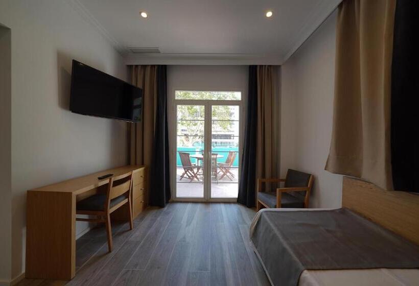 اتاق خانوادگی, Artmadams