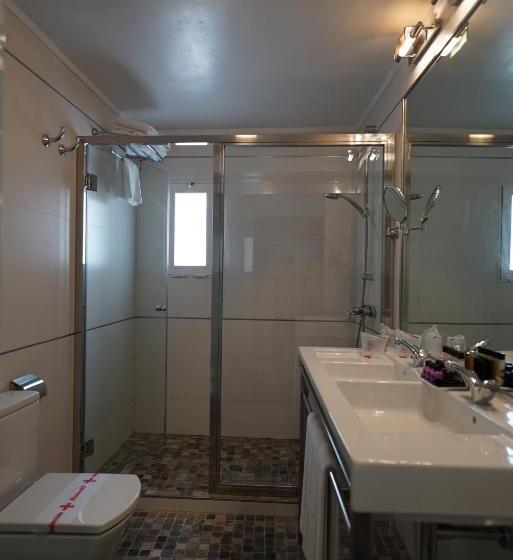 اتاق خانوادگی, Artmadams