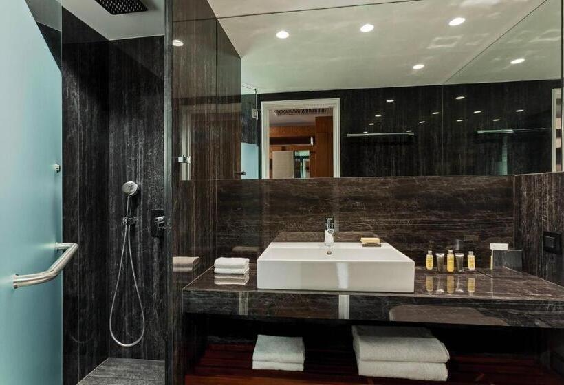 غرفة إدارية سرير كينج, Athens Marriott