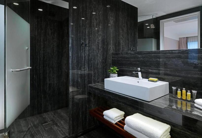 جناح سرير كينج, Athens Marriott