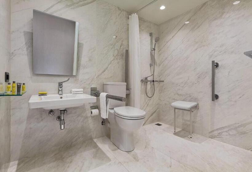 디럭스 룸 킹사이즈 침대, Athens Marriott