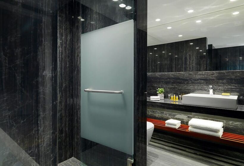 스위트, Athens Marriott