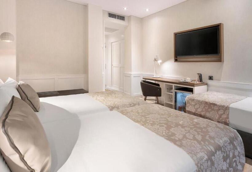 اتاق استاندارد سه نفره, Catalonia Puerta Del Sol