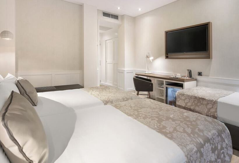 اتاق استاندارد سه نفره, Catalonia Puerta Del Sol