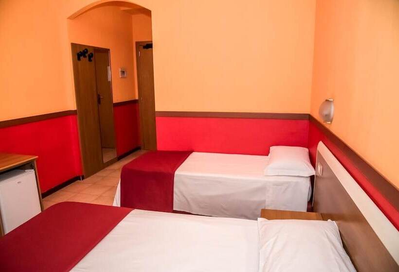 エコノミートリプルルーム, Corallo