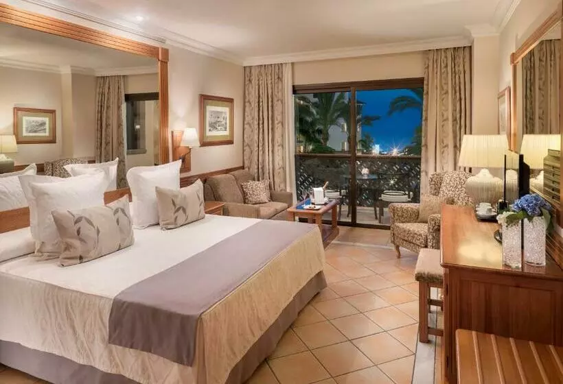 سوئیت سینیور, Gf Gran Costa Adeje