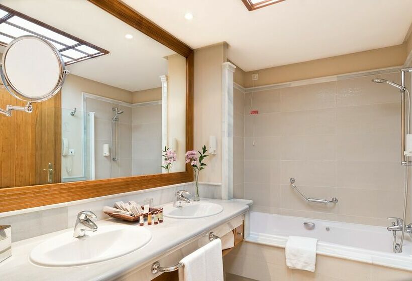 시니어 스위트, Gf Gran Costa Adeje