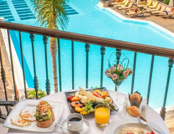 Королевский Люкс, Gf Gran Costa Adeje