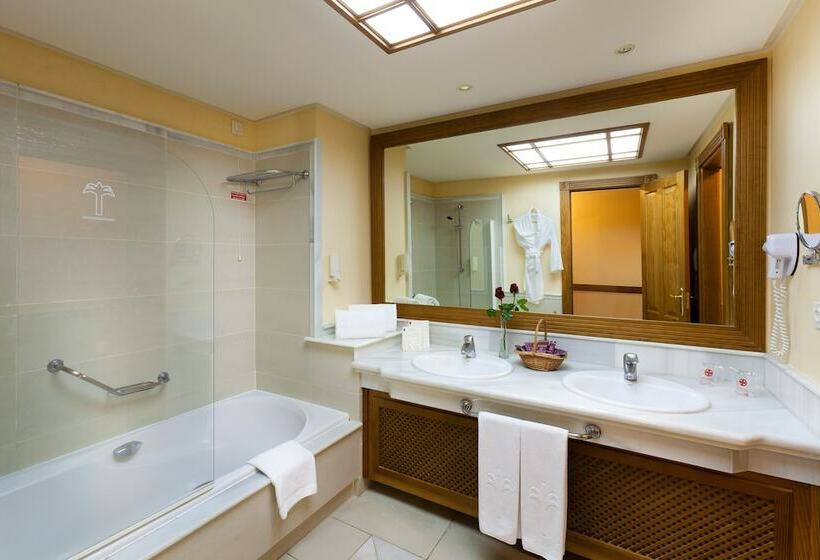 로얄 스위트, Gf Gran Costa Adeje