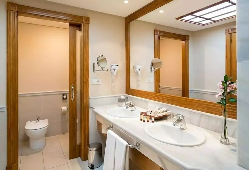 سوئیت رویال, Gf Gran Costa Adeje