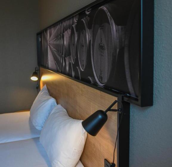 غرفة قياسية, Ibis Valladolid