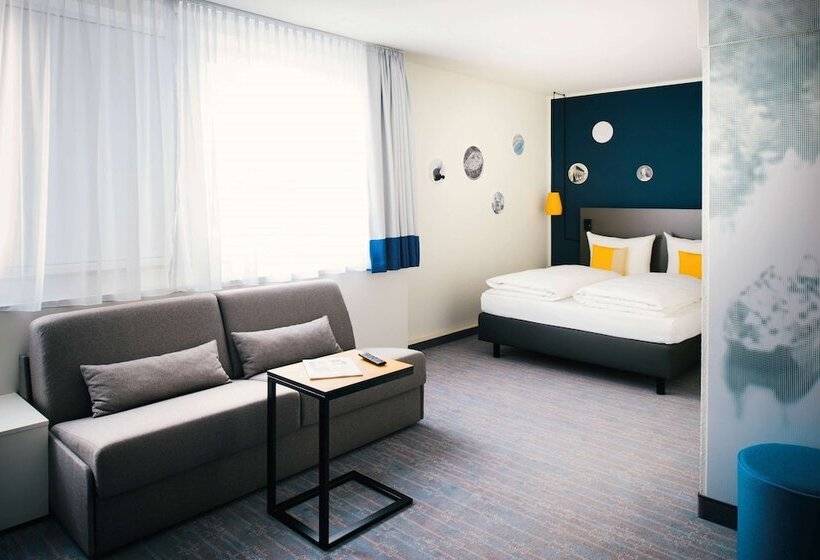 غرفة قياسية مزوَّدة بصالون, Vienna House Easy By Wyndham Amberg