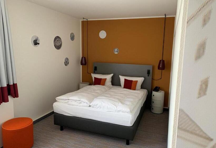 Семейный Номер, Vienna House Easy By Wyndham Amberg