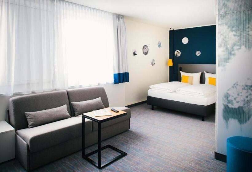 غرفة قياسية مزوَّدة بصالون, Vienna House Easy By Wyndham Amberg