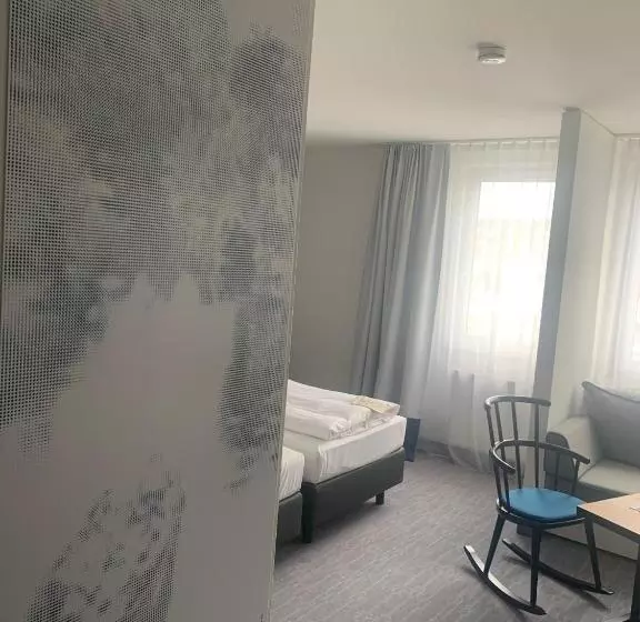 応接間付きスタンダードルーム, Vienna House Easy By Wyndham Amberg
