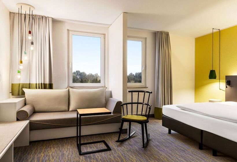 غرفة قياسية مزوَّدة بصالون, Vienna House Easy By Wyndham Amberg