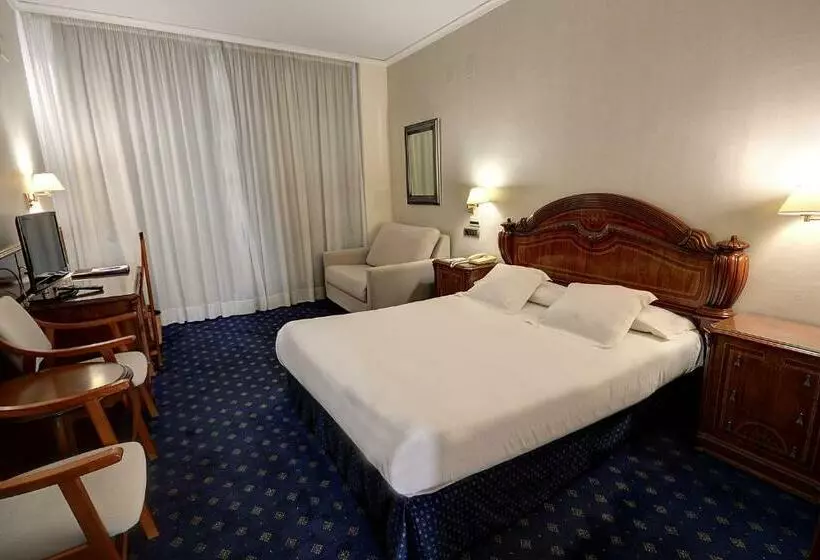 スタンダードルーム, Vila Real Palace