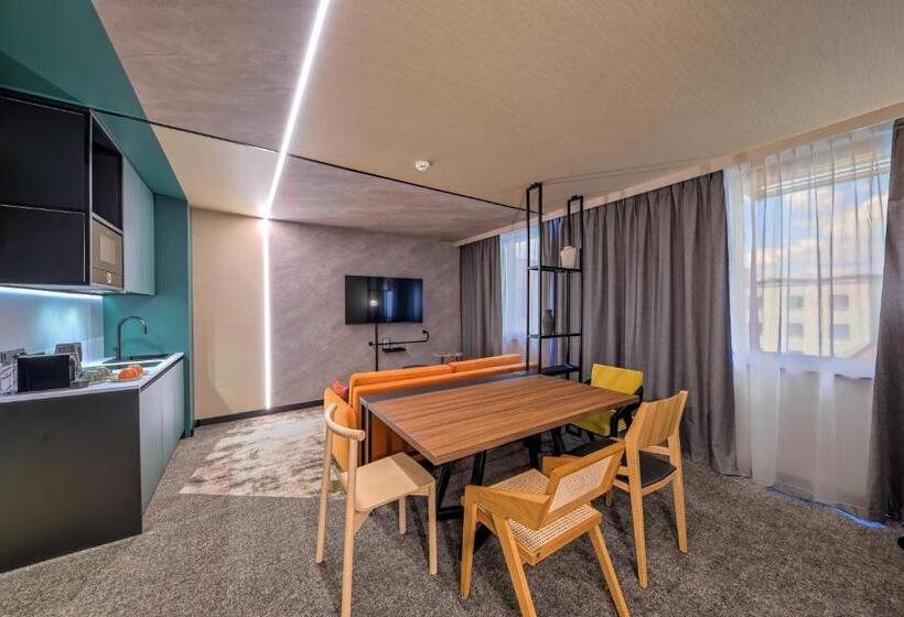 スイート, Novotel Krakow Centrum
