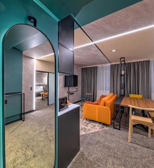 スイート, Novotel Krakow Centrum