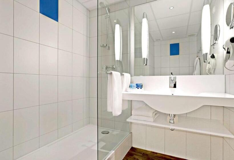 クイーンサイズベッドのエクゼクティブルーム, Novotel Krakow Centrum