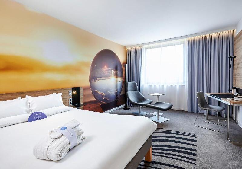 クイーンサイズベッドのエクゼクティブルーム, Novotel Krakow Centrum