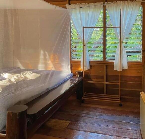 标准间, Lucky Resort