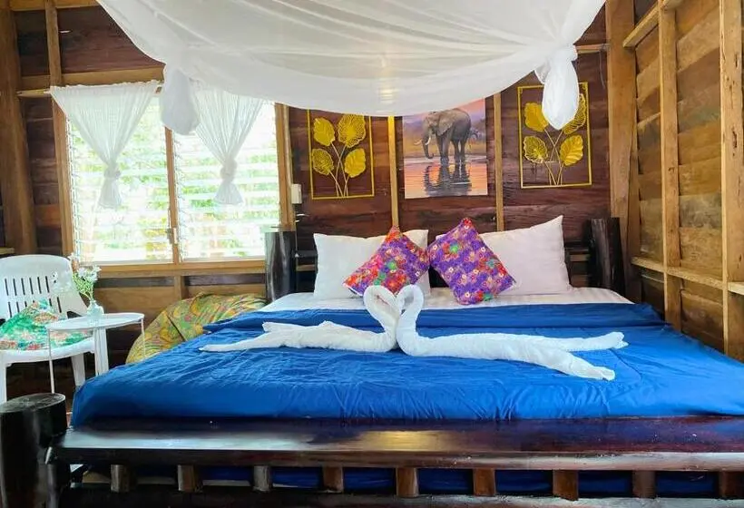 اتاق استاندارد, Lucky Resort