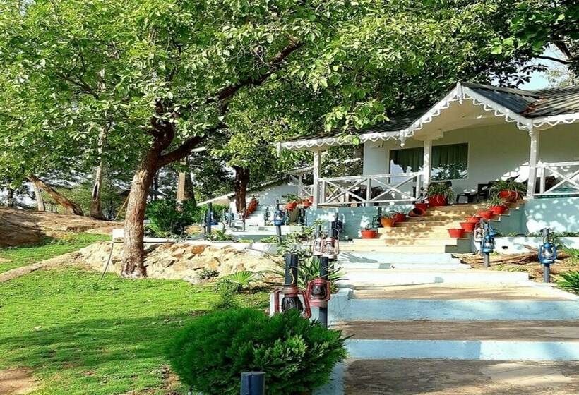 Хижина, Greendale Resort