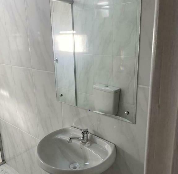 סוויטה אקזקיוטיב, Avenida Center