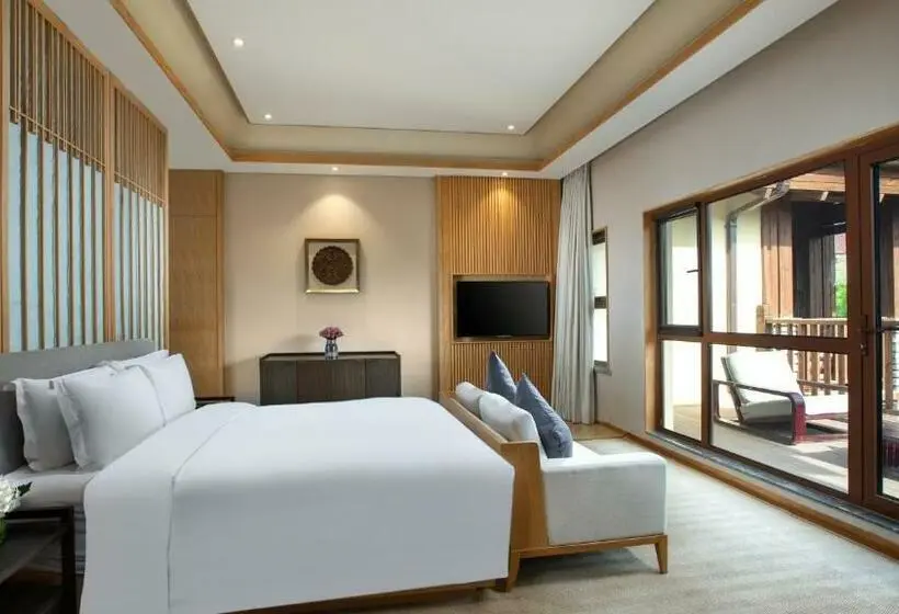 ガーデンビューデラックスルーム, Holiday Inn Dalian Hot Spring, An Ihg