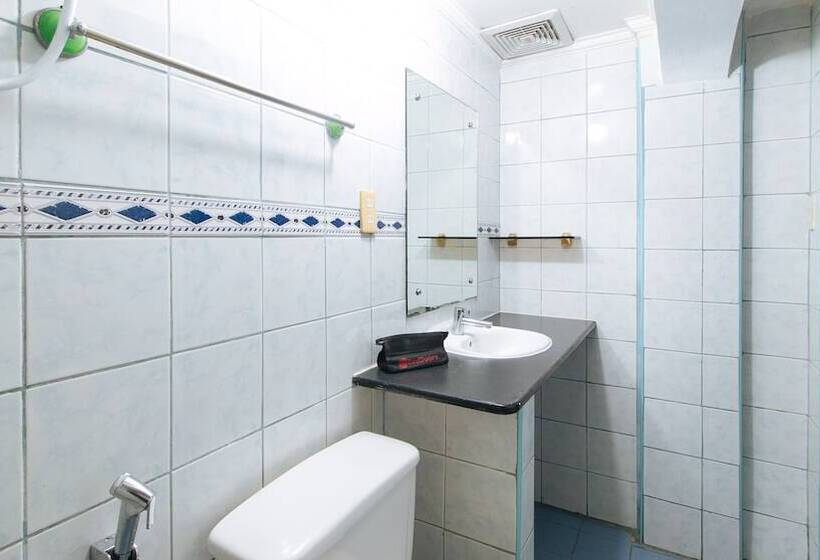 غرفة عائلية, Reddoorz Plus At Lagoon Resort Zambales