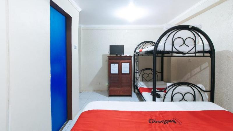 패밀리 룸, Reddoorz Plus At Lagoon Resort Zambales